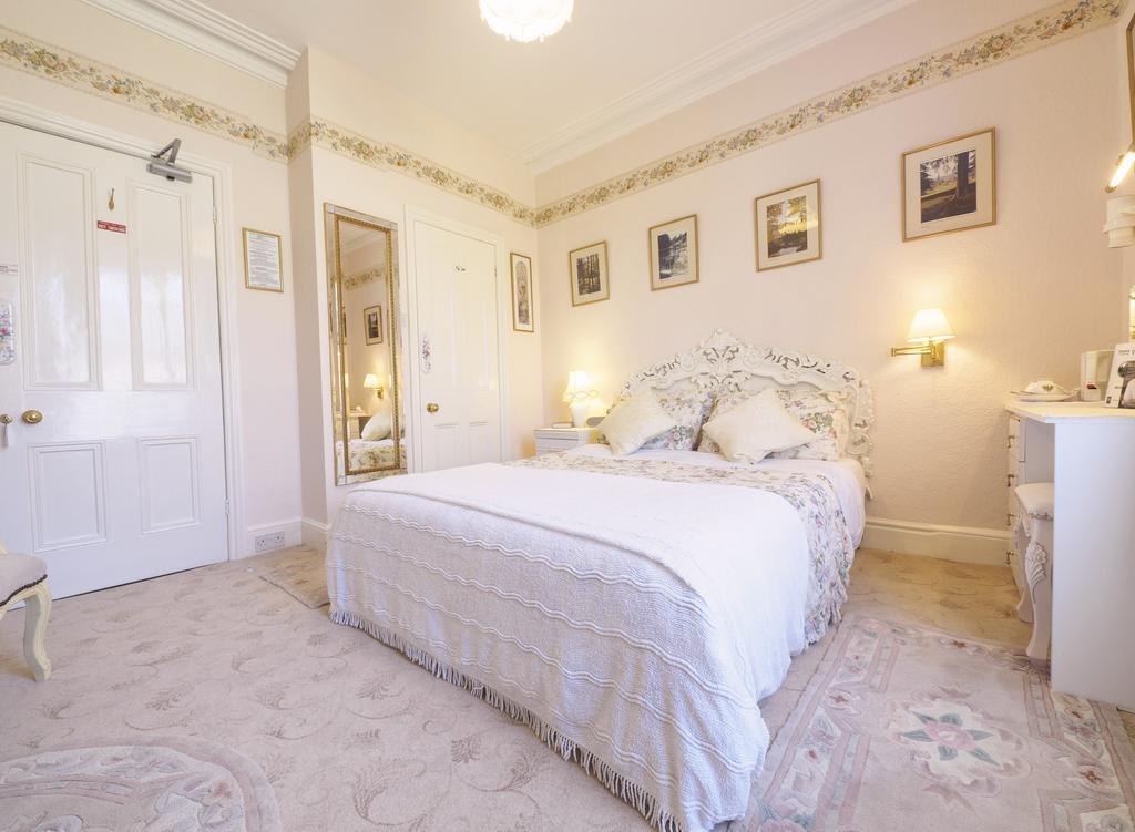 Braemar Guest House Buxton  Bilik gambar
